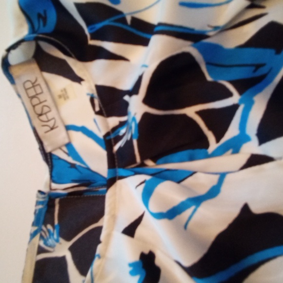 Blouse Black White and blue, Kasper - Picture 4 of 4